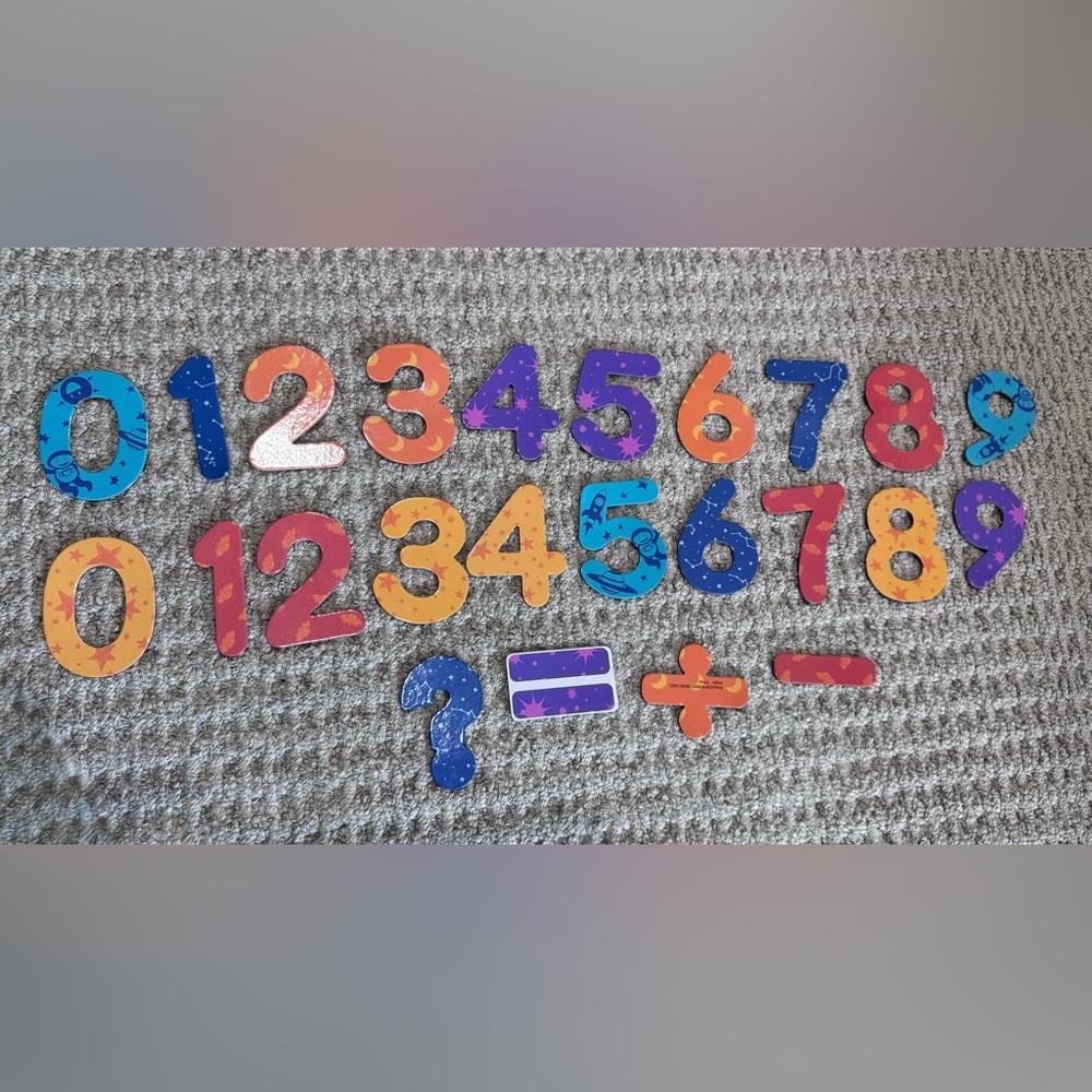 Assorted Large Magnetic Letters & Numbers - Multicolor - Picture 4 of 4